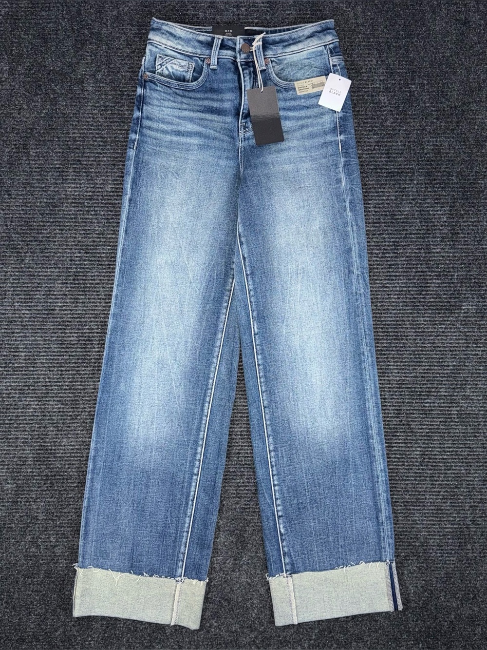 Buckle Black NWT Fit 35 Wide Leg Stretch Cuffed Jeans 26x32 High Rise BBW1388R